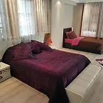 Casablanca Aparthotel 3*